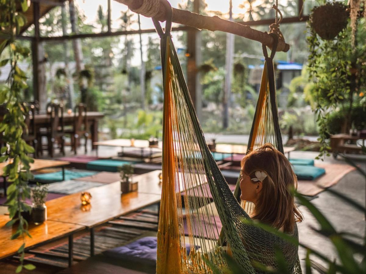 Wonderland Healing Center Hotel Ko Pha Ngan Exterior photo