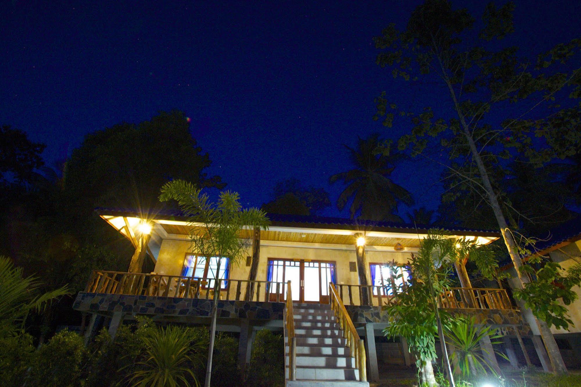 Wonderland Healing Center Hotel Ko Pha Ngan Exterior photo