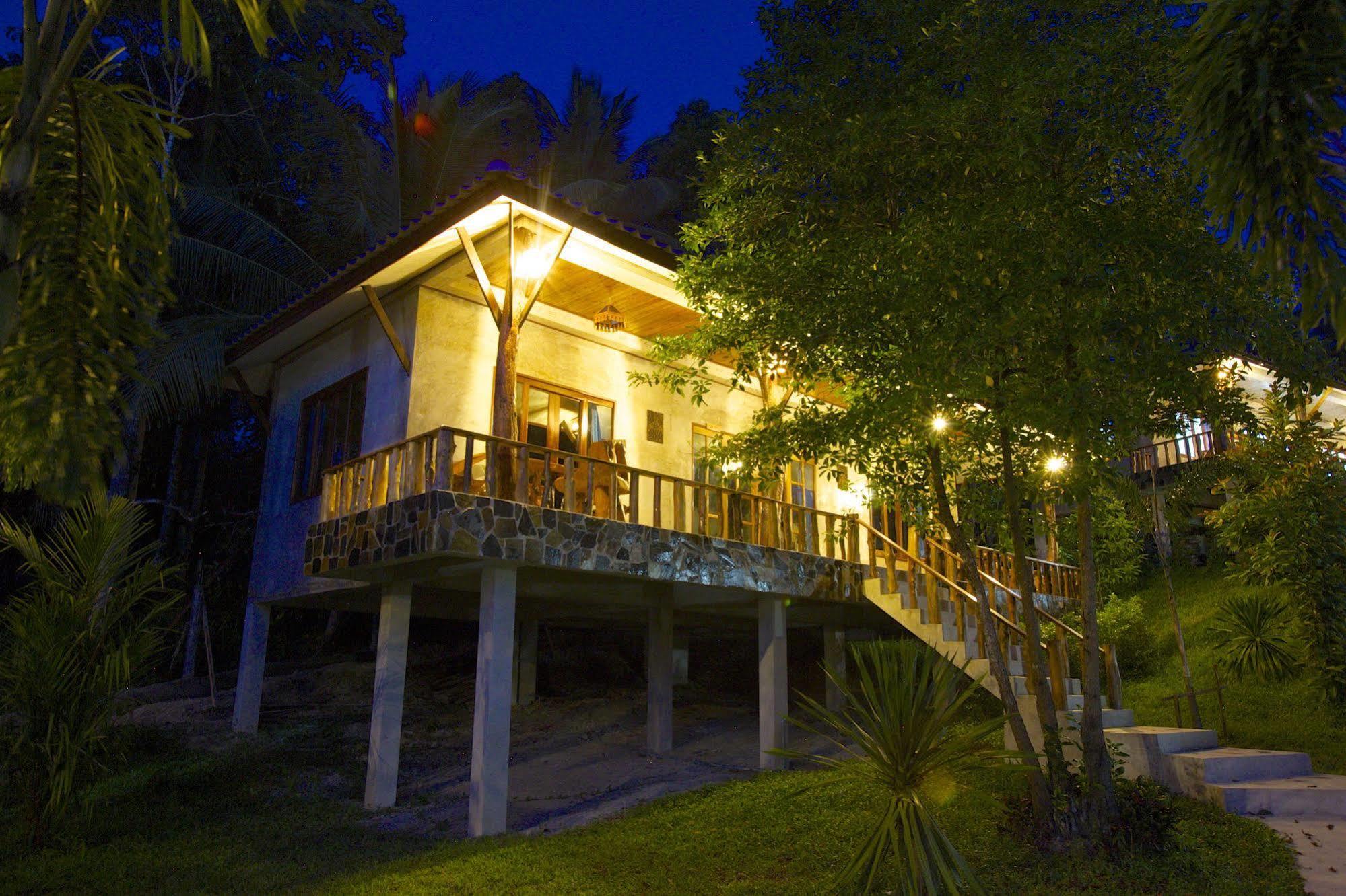 Wonderland Healing Center Hotel Ko Pha Ngan Exterior photo